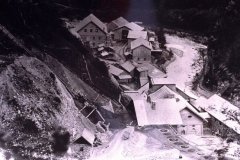 bg0413-08