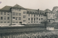 bg1113-05