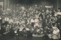 bg0213-04