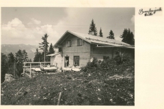 bg0619-02