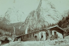 bg0312-02