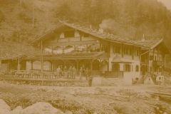 bg0312-04