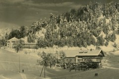 bg1210-03