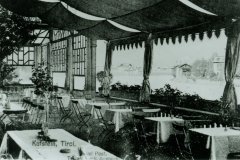 bg1022-03