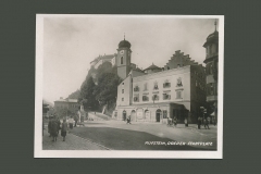 bg0720-02